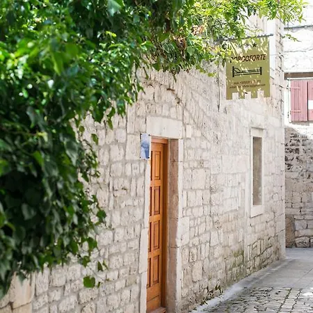 Studio Terrace Borgoforte Trogir Room photo