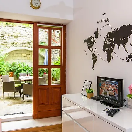 Studio Terrace Borgoforte Trogir Exterior photo